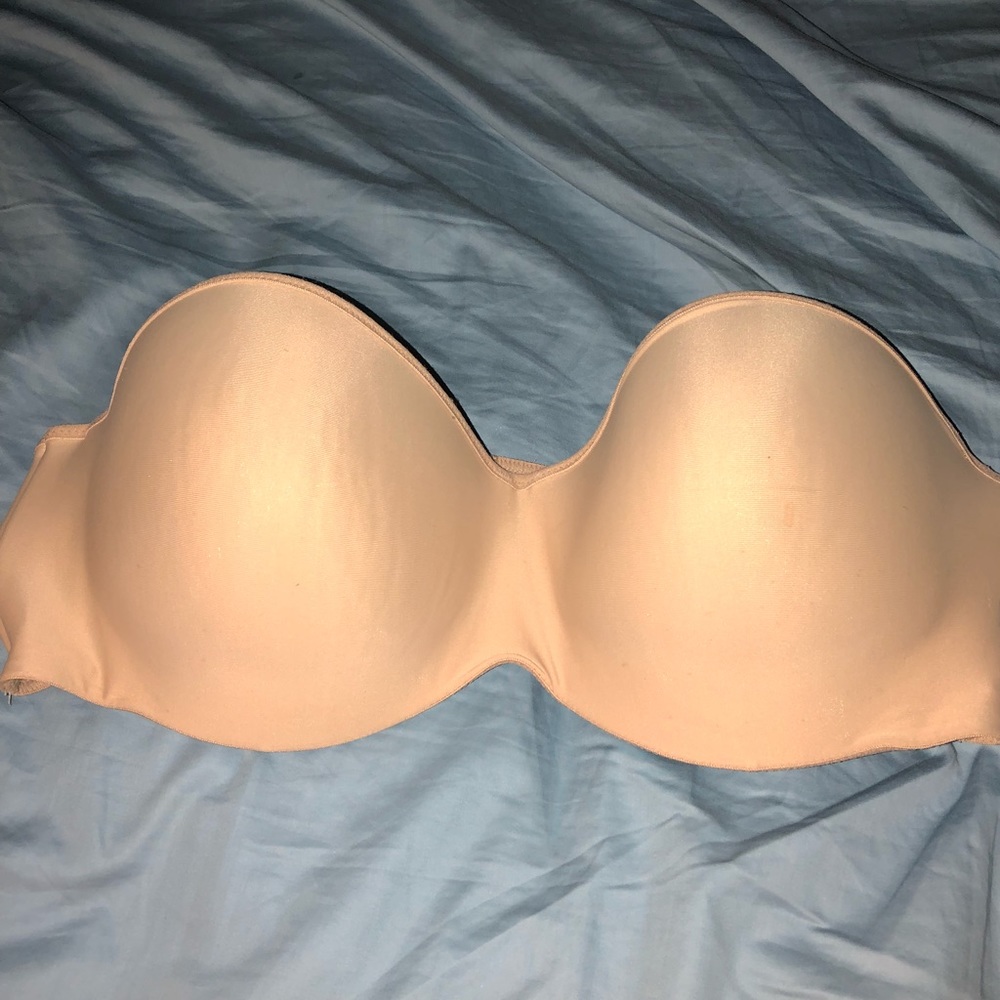 Nude strapless bra